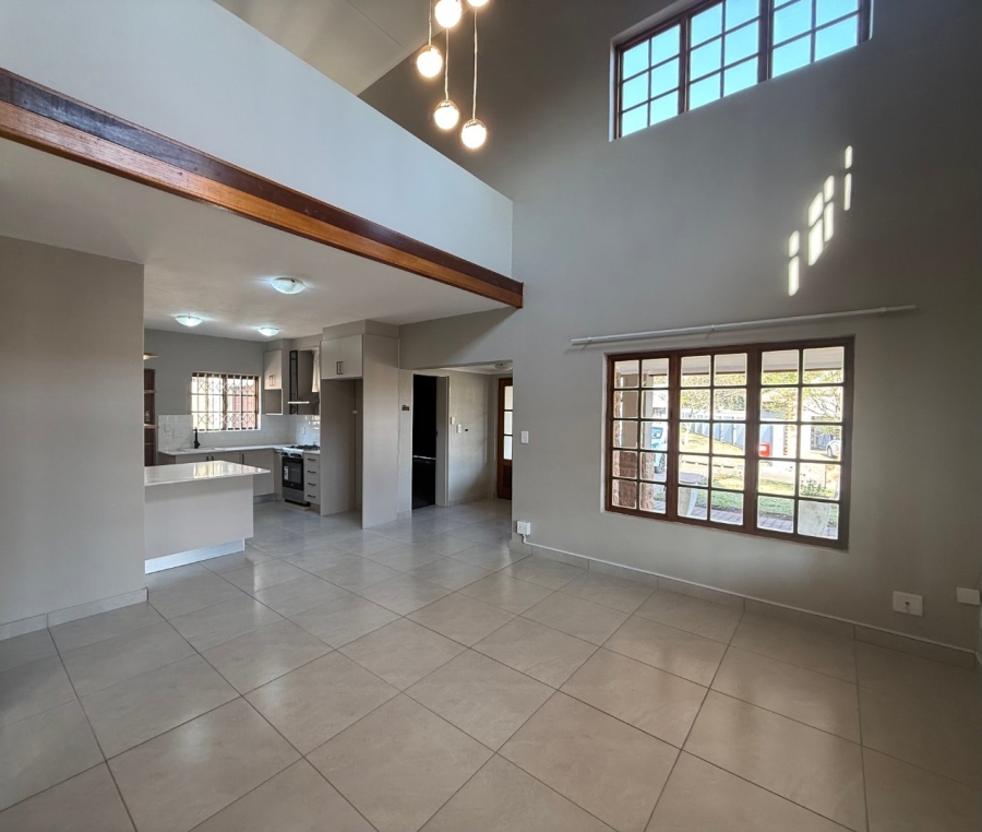 To Let 4 Bedroom Property for Rent in Meerhof North West
